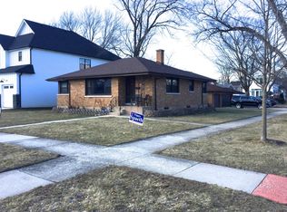 201 E Wilson St, Elmhurst, IL