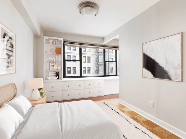 85 Livingston Street 15L image 3 of 7