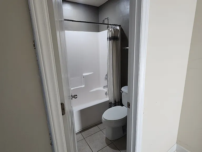 9667 Mendenhall View Dr — Photo 18