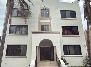 75 Glen Royal Pkwy APT 3, Miami, FL 33125