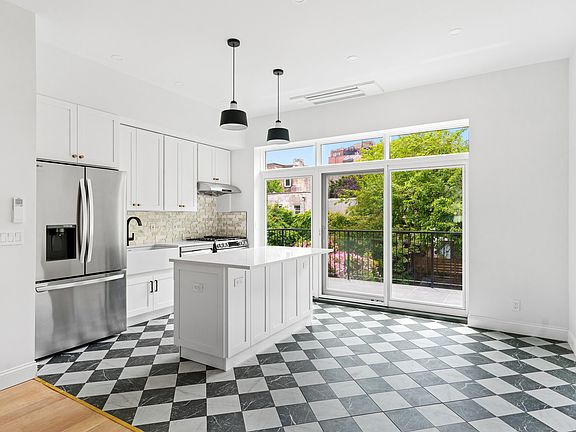 5th image of 224 14th St Floor 2