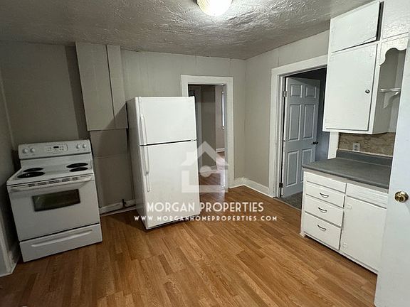 3rd image of 2305 Hendricks St
