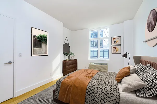 Rented by Modern Spaces | media 17