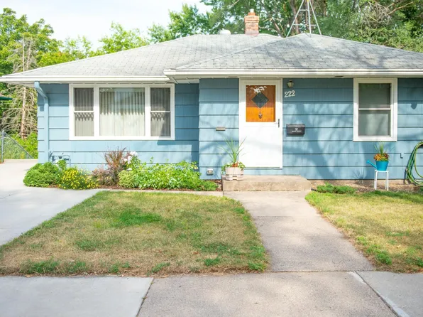 222 12th Ave N, South Saint Paul, MN 55075