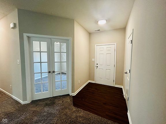 3rd image of 2006 Sandhill Dr