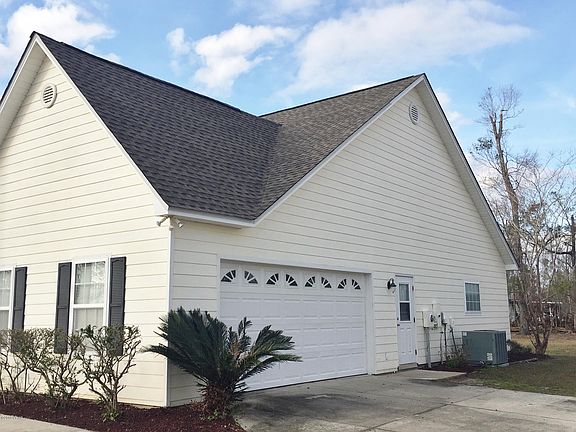 2nd image of 5186 Clubhouse Dr