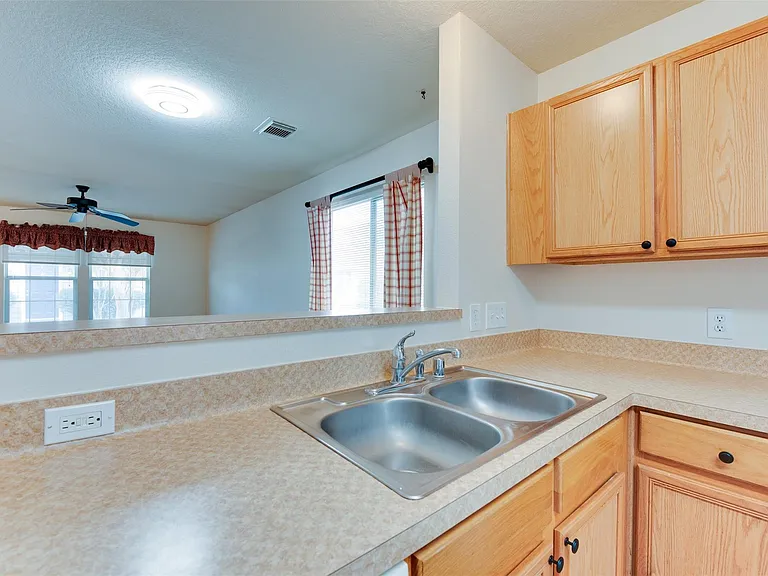 6129 Lone Prairie Way — Photo 12