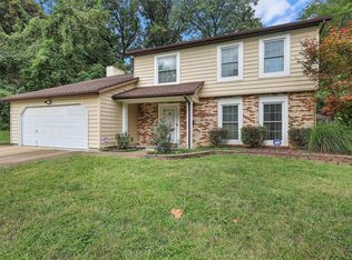 7782 Wooddale Ln, Saint Louis, MO