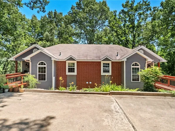 3211 Cardinal Creek Cir #A & B, Bentonville, AR 72712