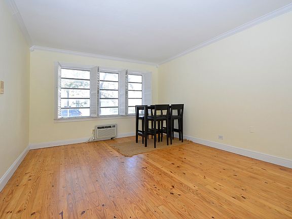 Bright rooms 