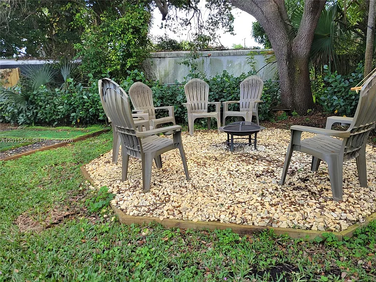 913 Lighthouse Dr — Photo 37