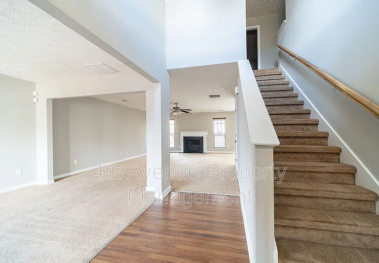 2437 Peach Shoals Cir — Photo 4