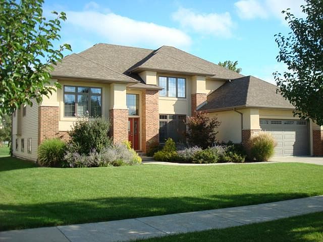 1st image of 3970 W 92nd Pl