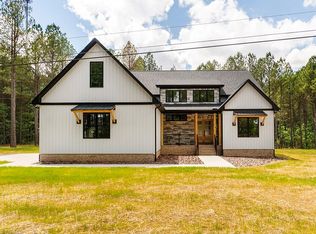 1040 Southern High School Rd, Burlington, NC 27215