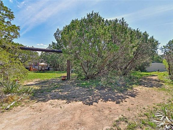 4th image of 715 Neptune Dr