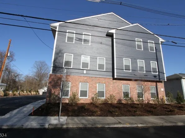 7 Hamburg Tpke #4, Pompton Lakes, NJ 07442
