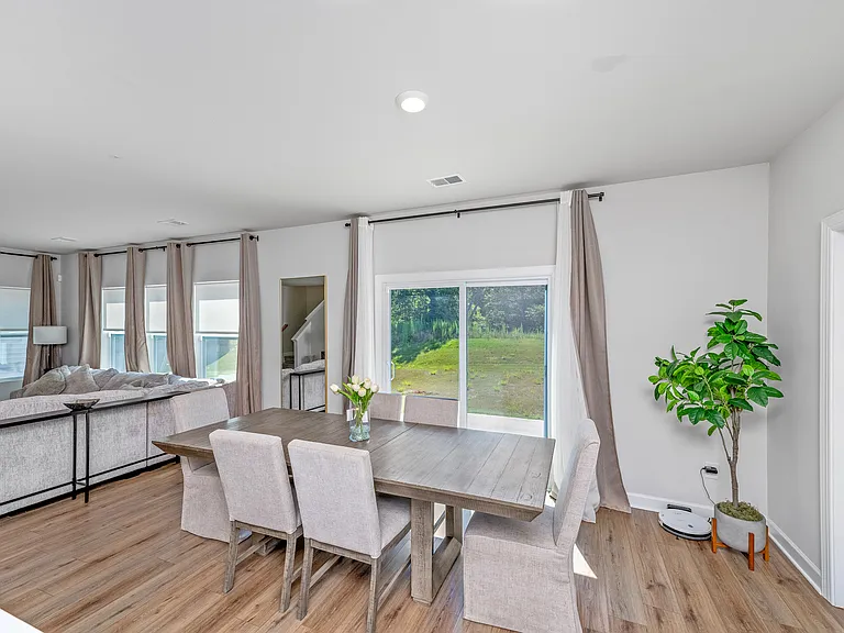 Appalachian Dr — Photo 12