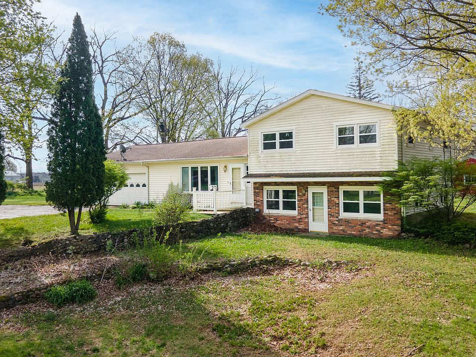 1st image of 9027 W V Ave