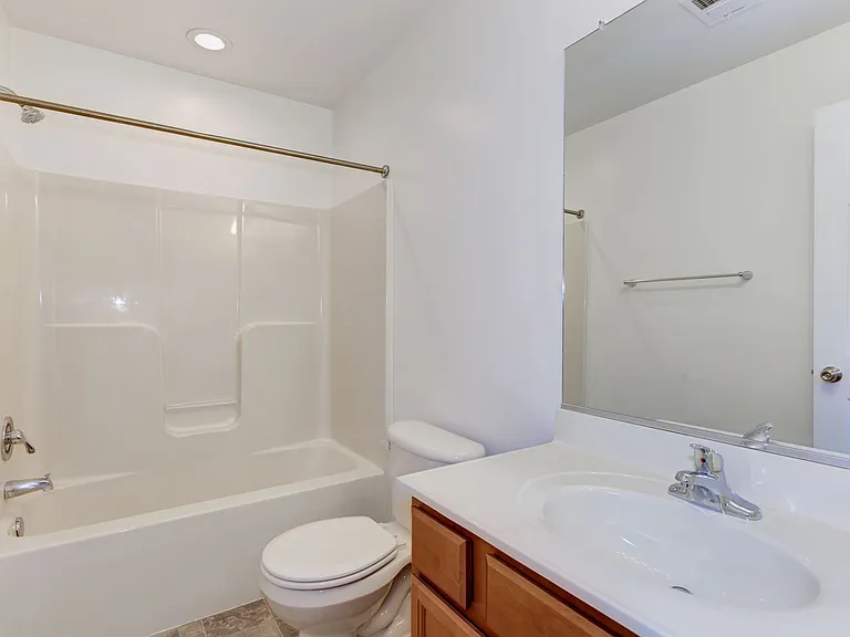 119 Monticello Sq — Photo 13
