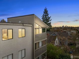 4911 Fremont Ave N APT 303, Seattle, WA 98103
