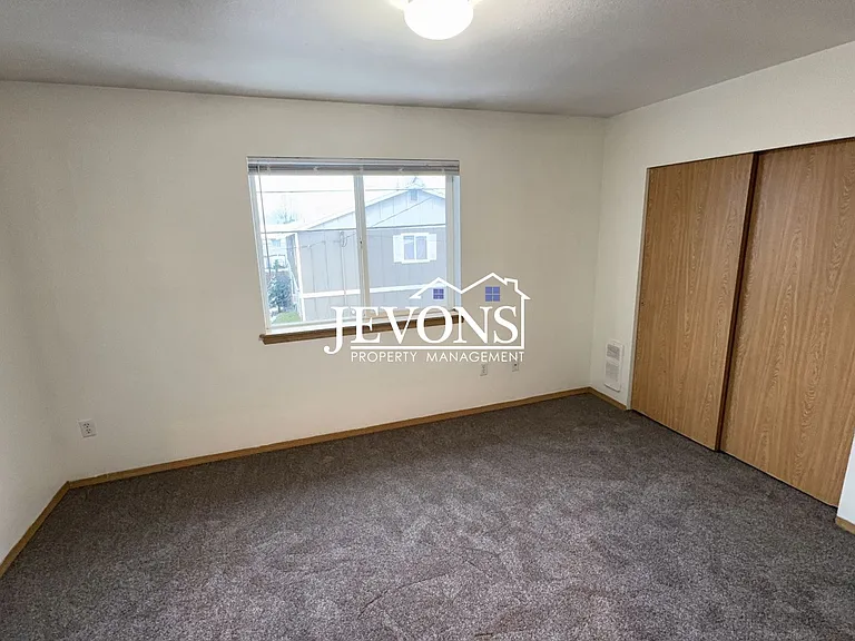 4538 S Warner St #A — Photo 9