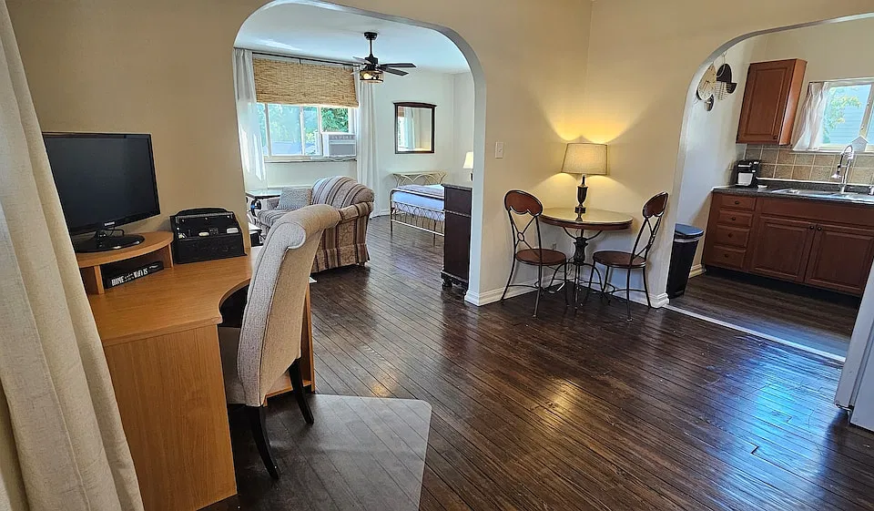 311 E Martin Luther King Jr Blvd #3