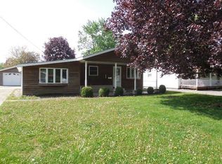 1034 Eastview Dr, Paxton, IL 60957