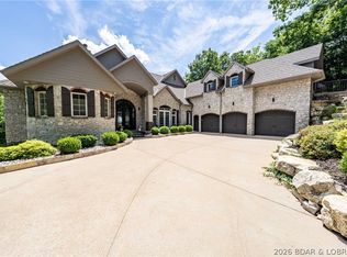 348 Cedar Crest Dr, Lake Ozark, MO 65049