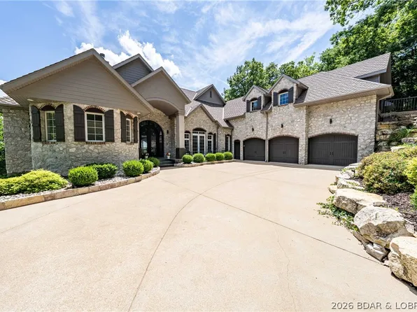 348 Cedar Crest Dr, Lake Ozark, MO 65049