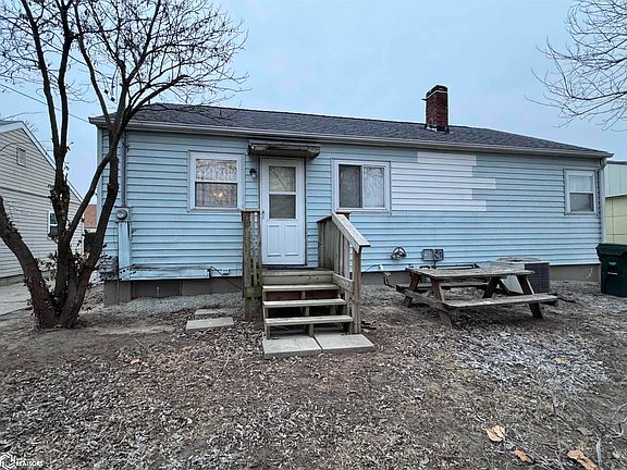 4th image of 2419 Avenue G