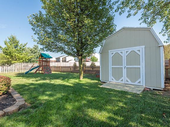 3rd image of 5061 Silver Bow Dr