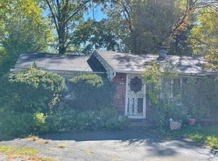 31 Excelsior Ave, Middletown, NY 10940