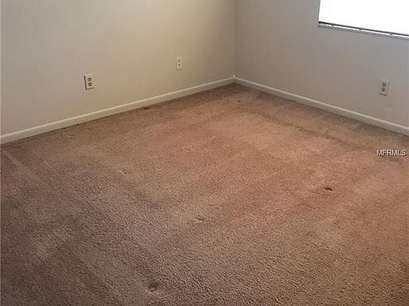 4th image of 853 Orchid Springs Dr