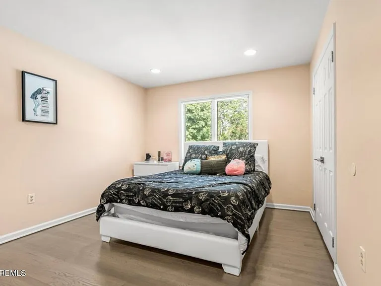 16 Bridle Dr — Photo 39