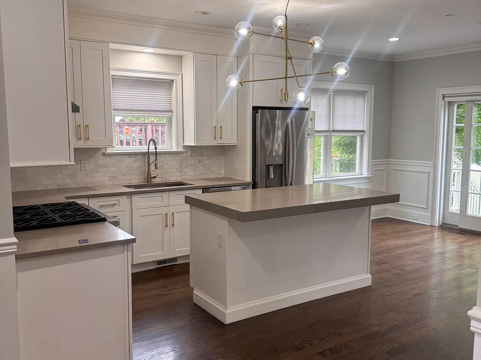 3 bed, 2.5 bath, 2650 sqft, $7,000 — Photo 3