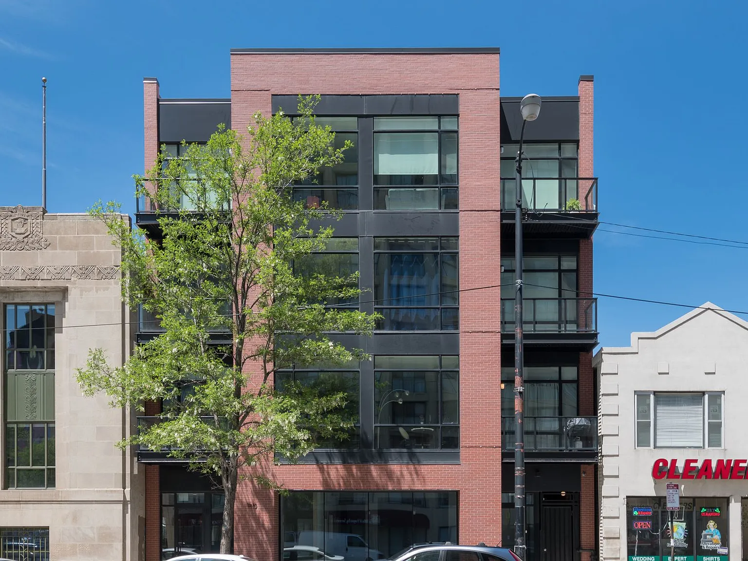 1510 W. Division — Photo 3
