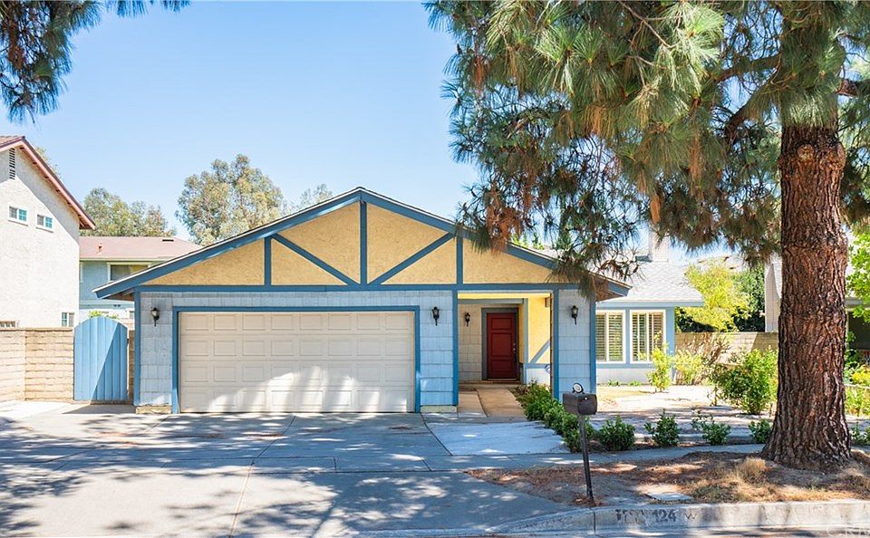 1st image of 124 Lucerne Way
