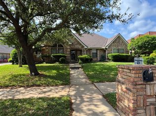 844 Birdsong, Bedford, TX 76021