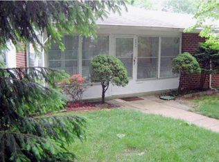 882A Balmoral Ct, Lakewood, NJ 08701