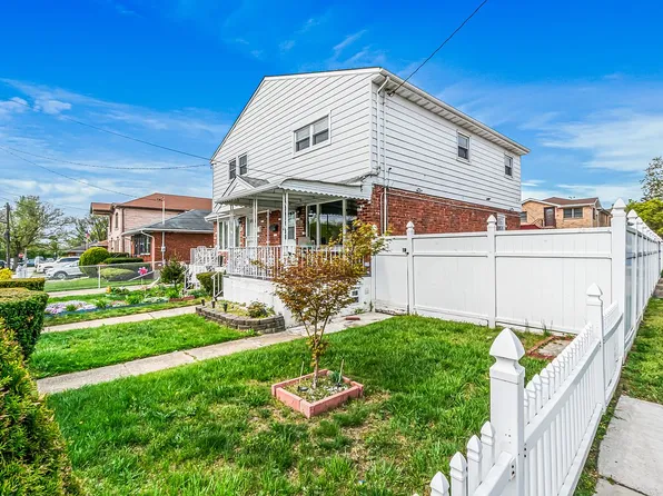 15034 129th St, South Ozone Park, NY 11420