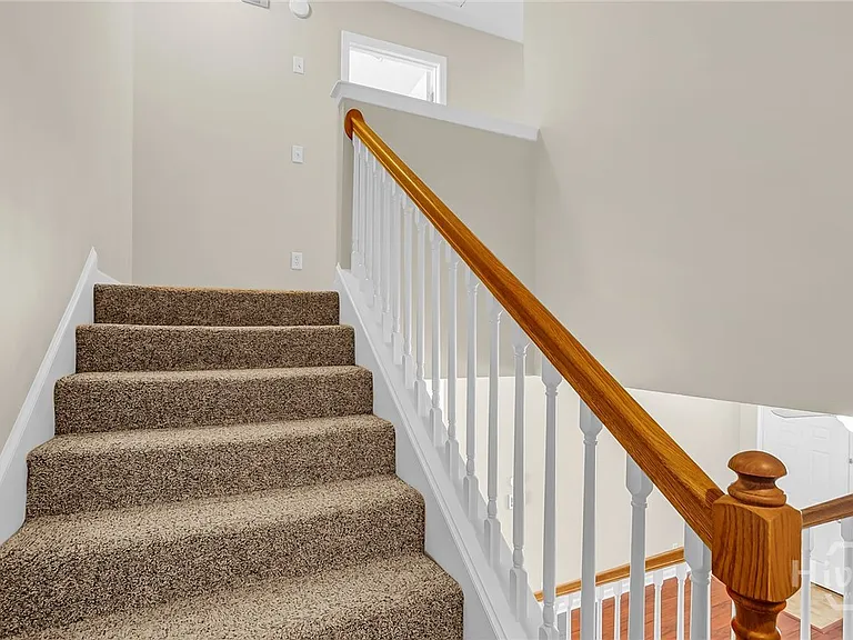 29 Cypress Ln — Photo 13