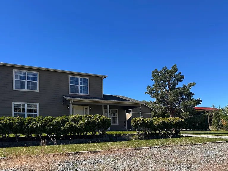 170 Lakeview Ave — Photo 1