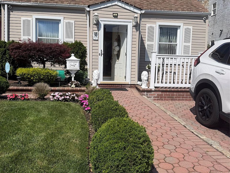1st image of 75 Maplewood Avenue