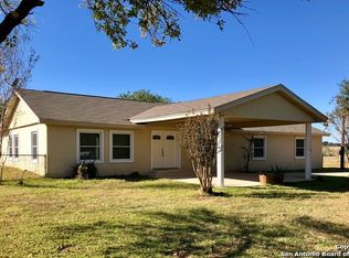 11063 Fowler Rd, Atascosa, TX 78002