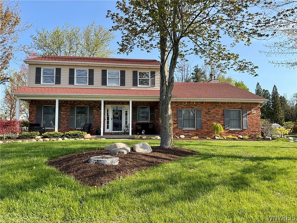 1st image of 3002 Hillbrook Dr