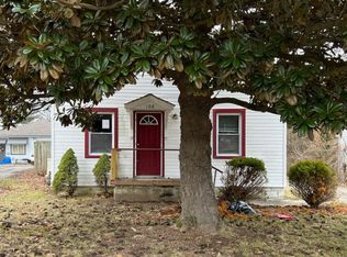 108 E Bell Ave, Clarksville, IN 47129