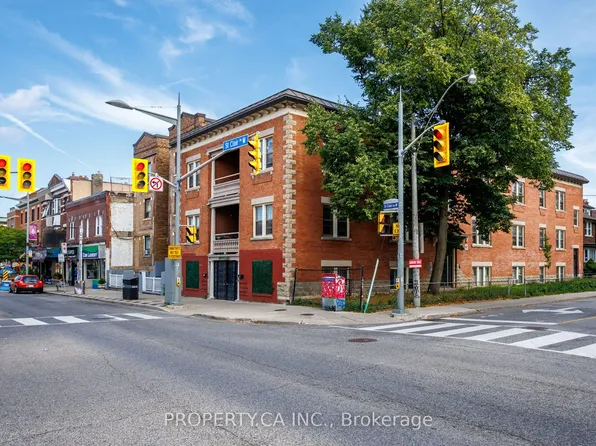 97 Northcliffe Blvd #9, Toronto, ON M6H 3H3