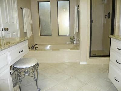 2nd image of 412 Greenridge Dr