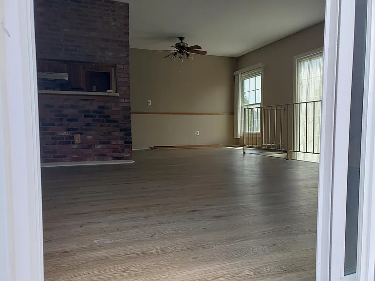 23653 Stonehenge Blvd — Photo 18