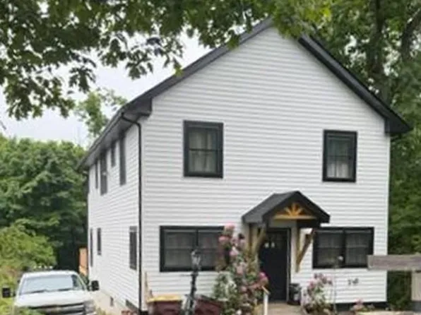 61 E Shore Rd, Greenwood Lake, NY 10925